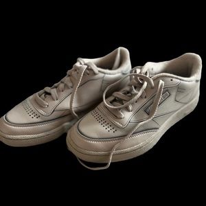 Maison Margiela x Reebok collab Sneakers